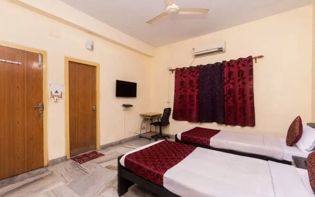 OYO Flagship 9220 Sai Intl Guest House