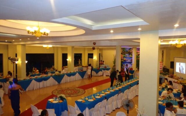 Blue Pot Family Resort