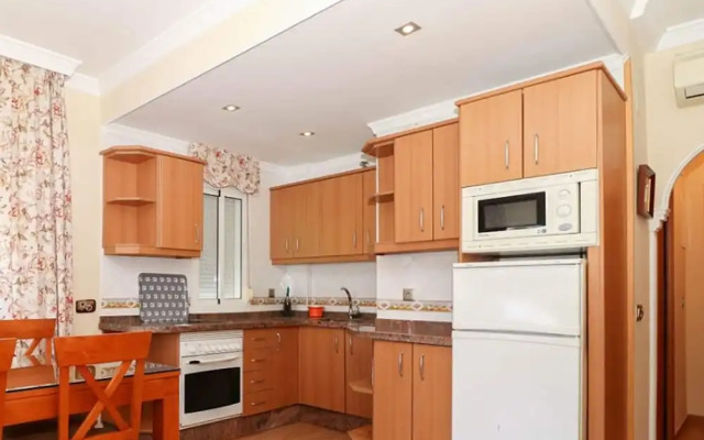 Belvilla by OYO Apartamento Benal Beach