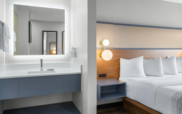 AmericInn by Wyndham Urbana/Champaign University Area