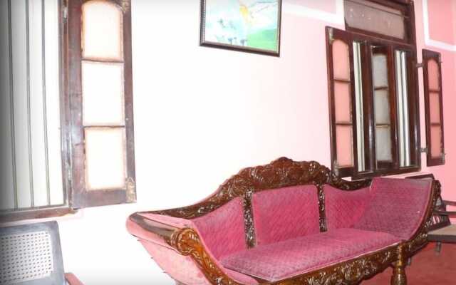 Villa Sunshine Hotel