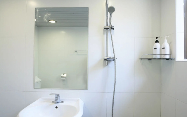 MIDO Hostel
