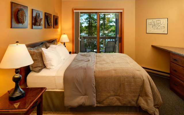 The Pointe Hotel and Suites