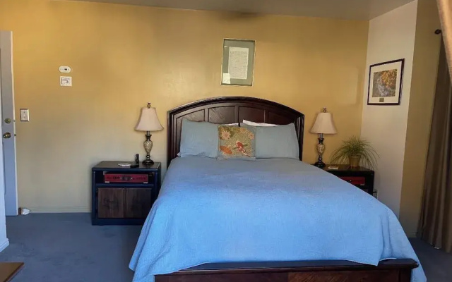 Harvest House Bed & Breakfast