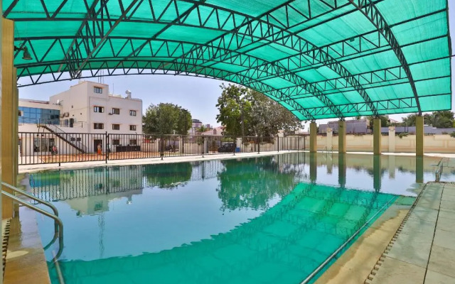 Tree Top Residency by OYO Rooms