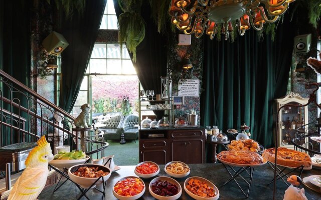 TLV Port Boutique Residence