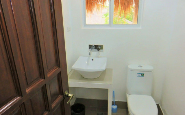 Kav's Beach Resort