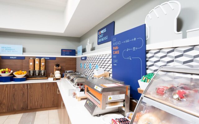 Holiday Inn Express & Suites Grande Prairie by IHG