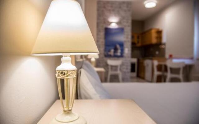 Aloni Studios & Apartments