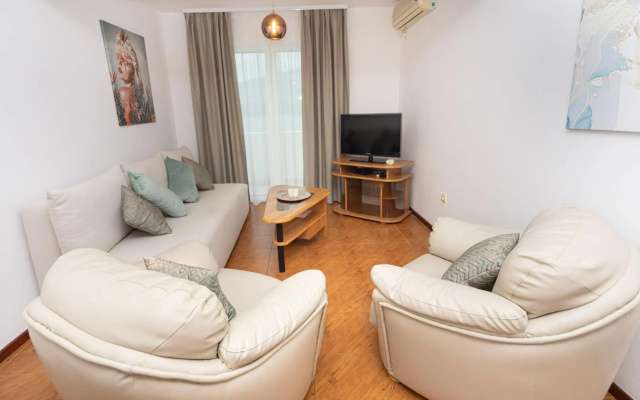 Adeona apartments