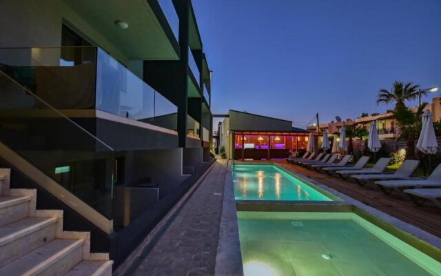 Del Mar by Estia 'Adults Only'