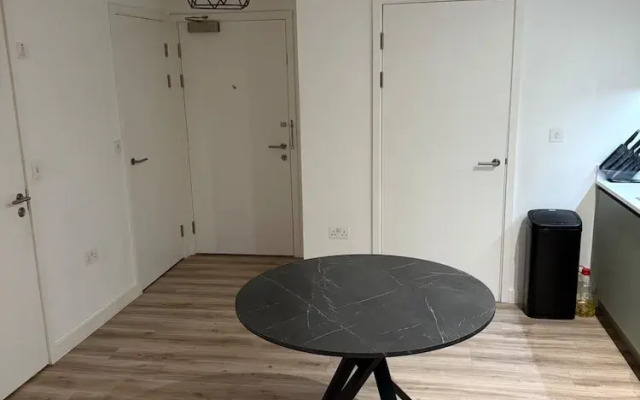 Cozy 1 bed Apartmrnt Luton Airport