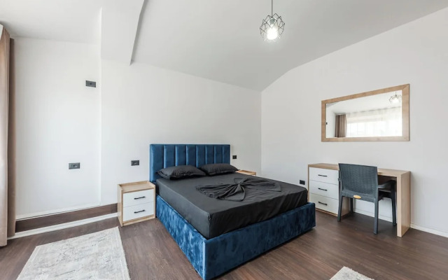 The City Center Penthouse by PS