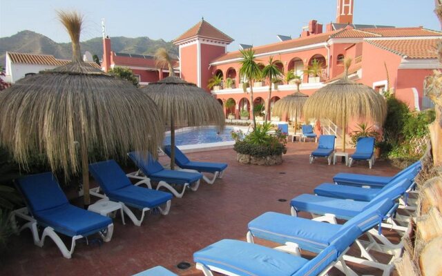 Hotel Los Arcos