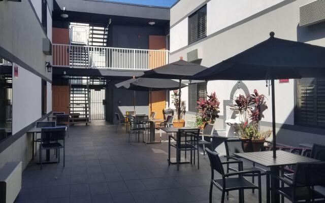 SureStay Hotel by Best Western Beverly Hills West LA