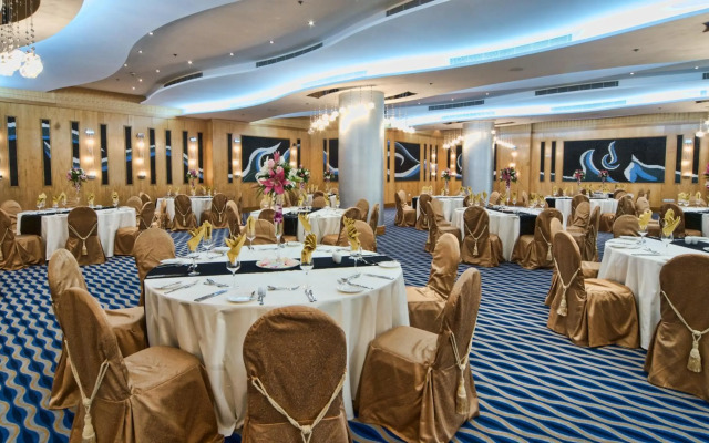City Seasons Hotel Muscat