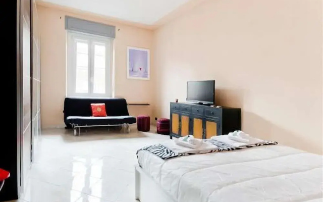 Crocetta & Porta Nuova Flat