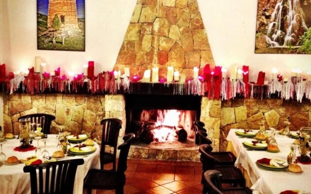 Vega Sierra Hotel Spa & Casas Rurales