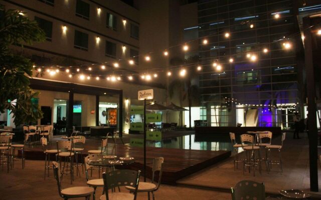 Radisson Poliforum Plaza Hotel Leon