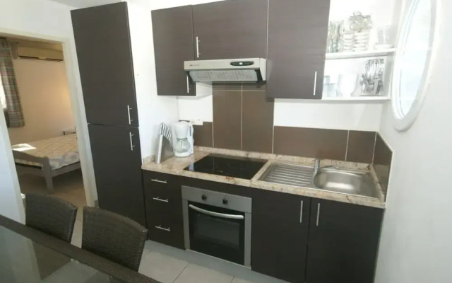 Apartment in Moriani-plage by the Beach