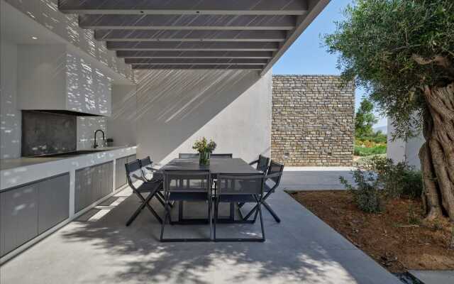 Monogram Travel Antiparos