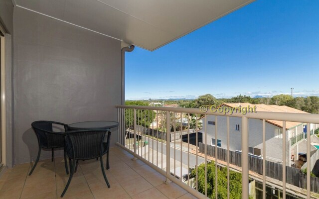 Pacific Royale Holiday Apartment 313