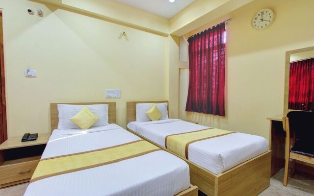 OYO 11535 Sri Sai Comforts