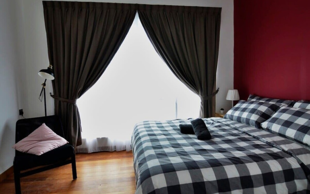 Comfy 2BR Tritower Suite Near JB Ciq, Jbcc & Capri – Guest Rooms – Johor Bahru