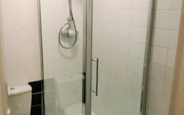 Studio Flat at Paddington Central London Zone 1