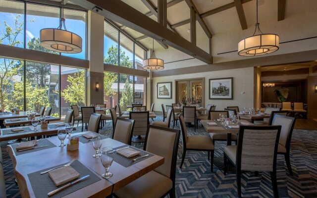 Little America Flagstaff