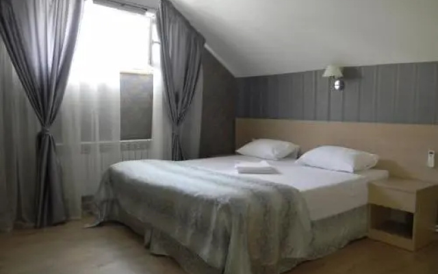 Holiday house on Kryanego — фото