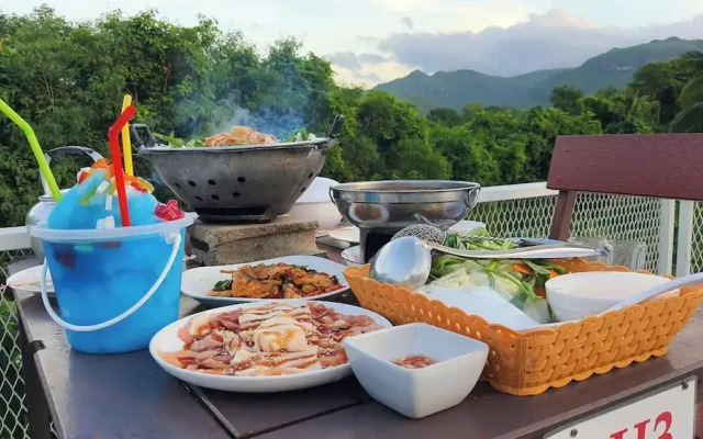 Baan Apa Erawan Resort