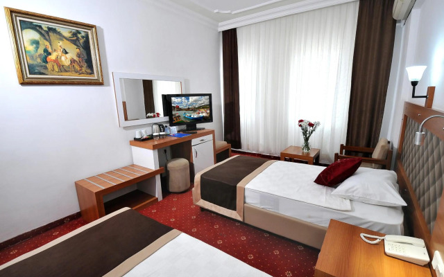 Ramira Beach Hotel