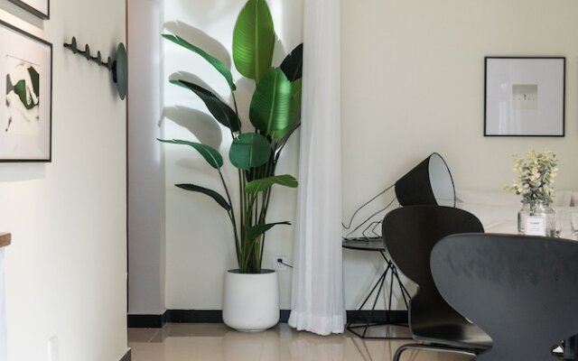 Cactus space -Sanlitun North Street Apt