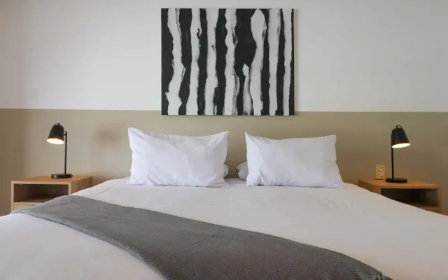 w Radiant 2BR w Modern Terrace in Miraflores