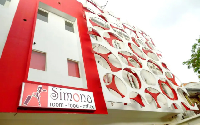 Oyo 1489 Simona Hotel