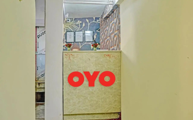 Oyo Flagship 700919 Hotel Tulsi Inn