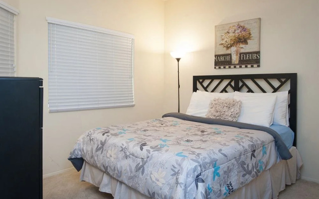 Oakwood at La Jolla Crossroads