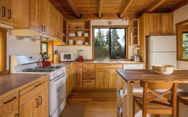 Ocean Pines Lodge - Four Bedroom Home
