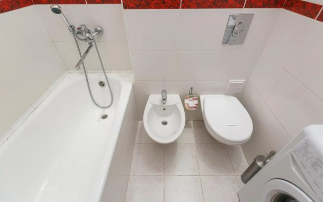 Yousinn (Юсинн) на улице Карла Маркса 27