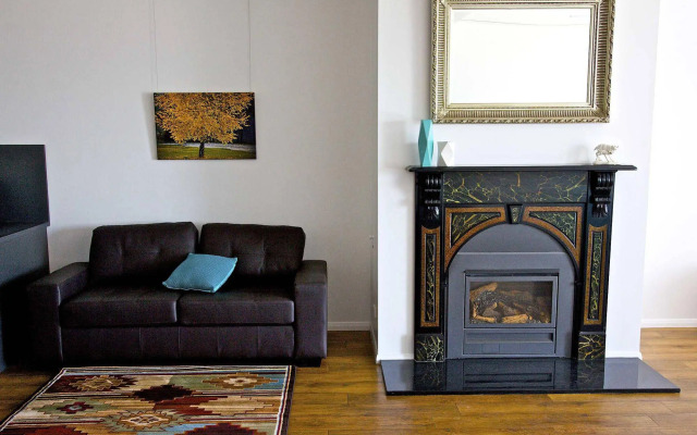 Penguin Beachfront Apartments