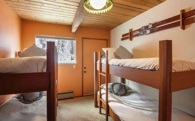Comfy Alpine Meadows Endless fun