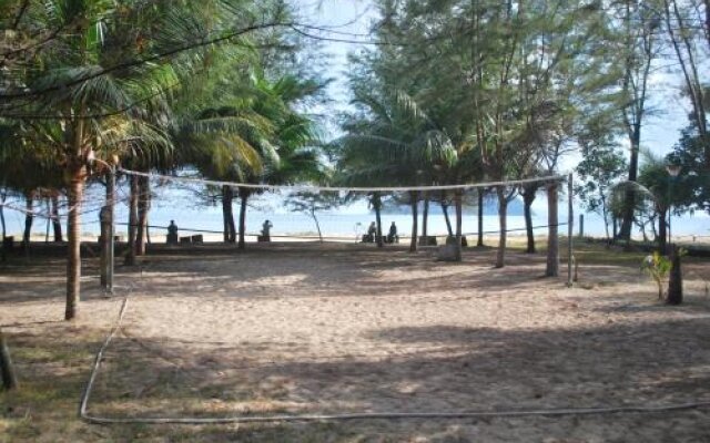 Tanjung Demong Beach Resort