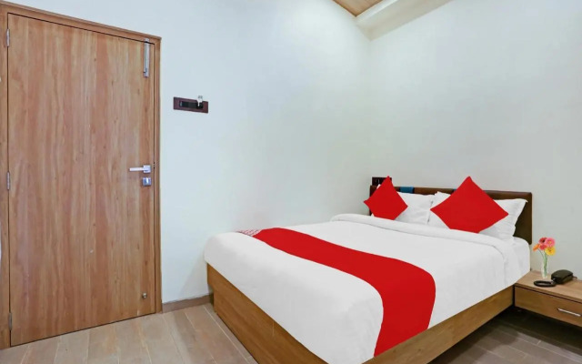 OYO 80514 Malali Residency