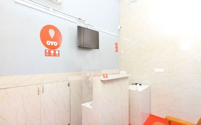 OYO 11433 Kishore Inn