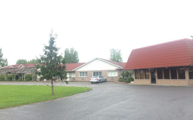 Motel Pignons Rouges