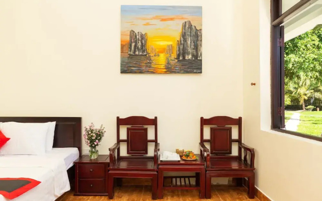 Hoang Bach Resrot
