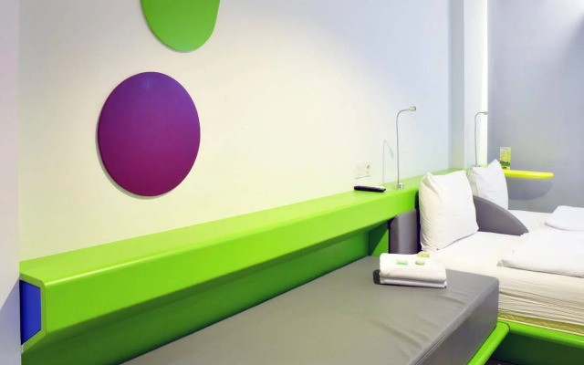 POP! Hotel Tebet Jakarta