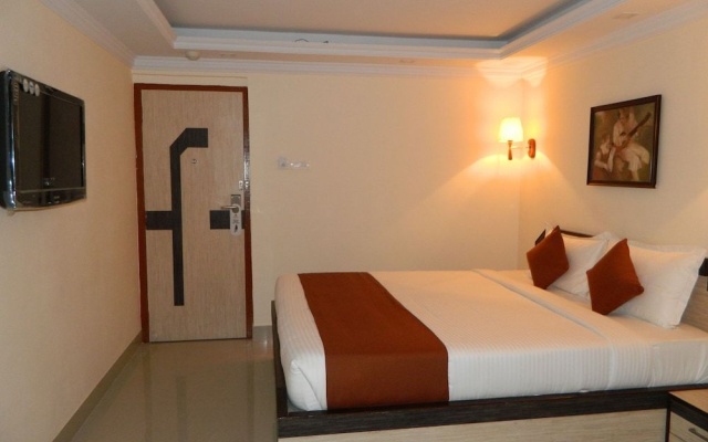 Hotel Thames International – Guest Rooms – Kolkata