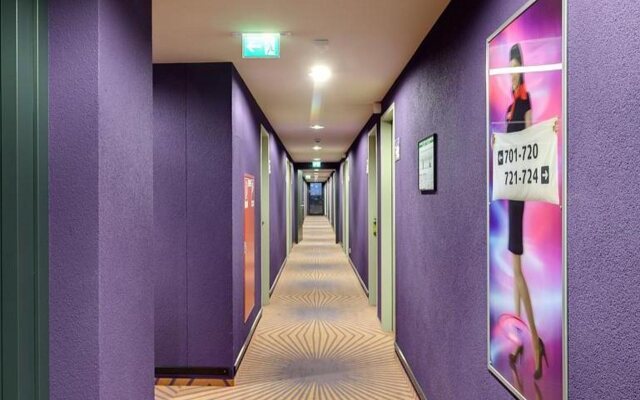 MEININGER Hotel Frankfurt/Main Airport
